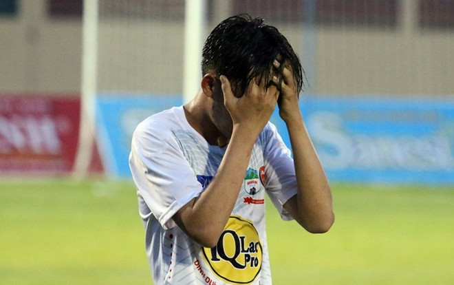 Vì sao U19 HAGL 'thảm bại' 0-4 trước SLNA? Ảnh 2