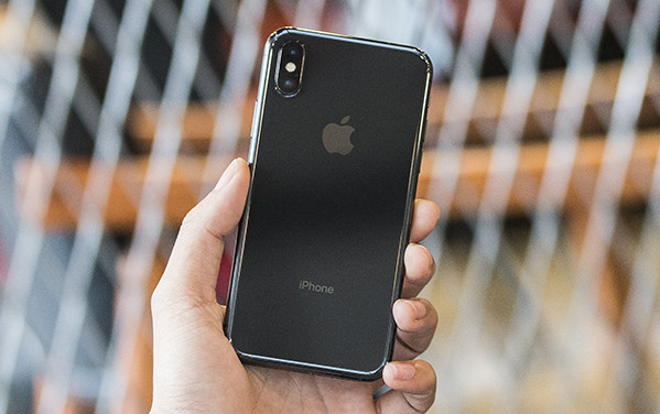 iPhone X tệ quá Apple ơi, chẳng xứng đáng với mức giá 1.000 USD Ảnh 2