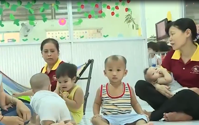 Ngôi trường lạ lùng: Không thu học phí nhưng các bé phải vào lớp lúc 5h sáng rồi ra về khi đêm muộn Ảnh 2