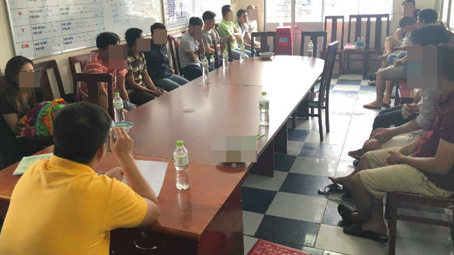 Tạm giữ 'ông trùm' đường dây cá độ khủng, lúc nào cũng thủ sẵn khẩu súng được nạp đạn Ảnh 2