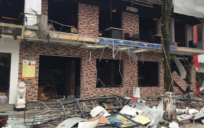 Nổ lớn trong đêm, nhà hàng 2 tầng bán đồ nướng tan hoang Ảnh 2