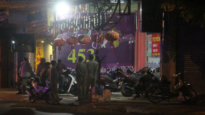 Ẩu đả trong phòng trà, 2 người bị đâm thương vong Ảnh 2