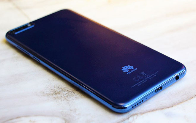 Huawei ra mắt smartphone giá rẻ Y7 Pro 2018 tại Việt Nam: giá 4 triệu nhưng có camera kép Ảnh 2