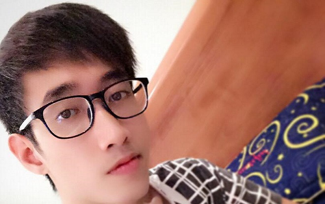 Đi thực tập, thầy giáo trẻ nhận được mảnh giấy của học trò: 'Em thích thầy, thầy đẹp trai quá' Ảnh 2