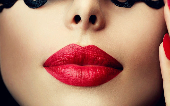 Hết chia tay vì quần ren lại đến chuyện cô nàng 30 tuổi 'xém' bị người yêu chia tay do… son môi đỏ Ảnh 2