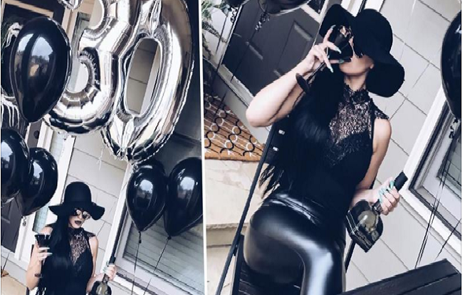 Lạ lùng: Đón sinh nhật tuổi 30 bằng cách tự tổ chức 'lễ tang' tạm biệt thanh xuân Ảnh 2