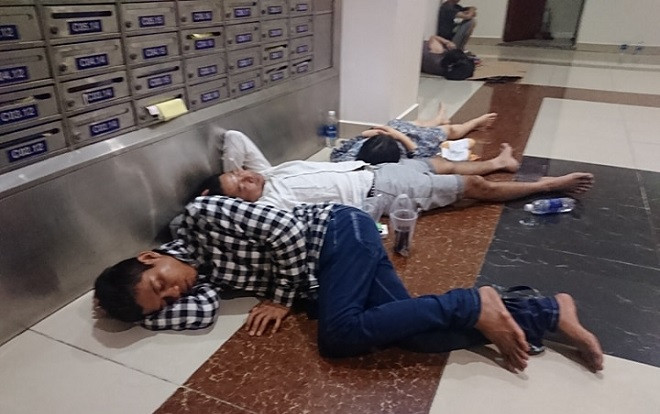 Vụ cháy chung cư Carina: Sở Y tế TP.HCM huy động những thầy thuốc giỏi nhất tham gia cứu nạn Ảnh 2