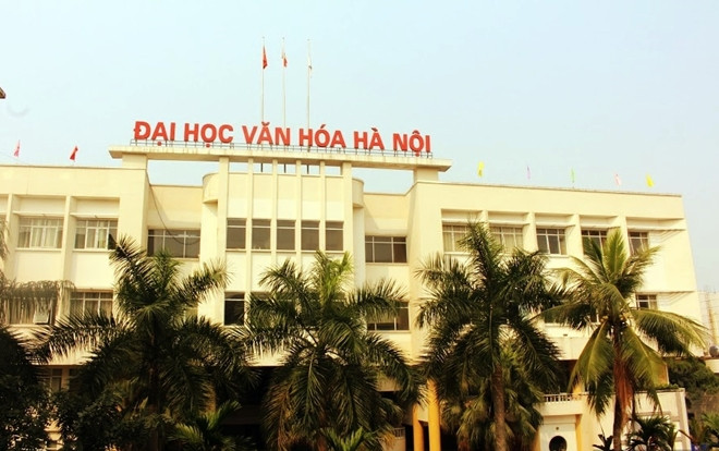 Về trường cũ của Hoàng Yến Chibi, check-in ngay những bối cảnh đẹp không kém ngôi trường trong 'Tháng năm rực rỡ' Ảnh 2