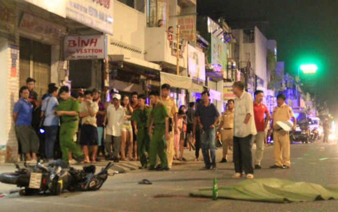 Chạy tốc độ cao, nam thanh niên tông vào nhà dân ngã ra đường tử vong tại chỗ Ảnh 2