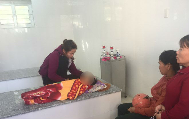 Bé trai 2 tuổi tử vong do sặc cháo tại cơ sở giữ trẻ không phép Ảnh 2