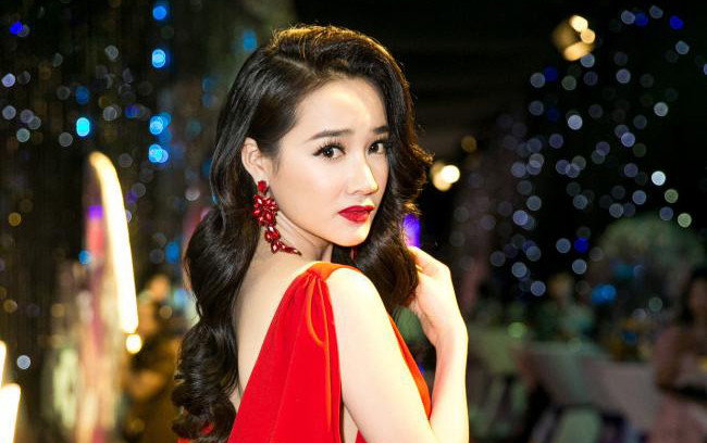 Sau nhiều ngày im lặng, Nhã Phương chính thức lên tiếng giữa ồn ào tình ái của Trường Giang và Nam Em Ảnh 2