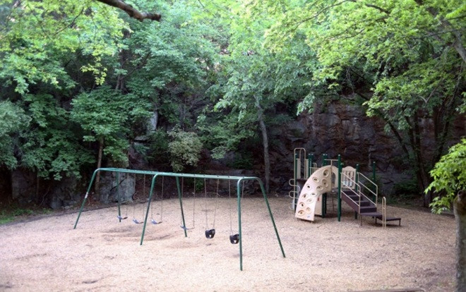 Sân chơi dành cho những linh hồn ở Mỹ và câu chuyện ám ảnh phía sau Ảnh 2