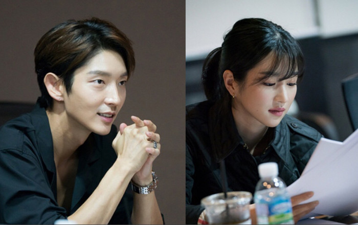 'Tứ hoàng tử' Lee Jun Ki 'xuất thần' tại buổi đọc kịch bản phim 'Lawless Lawyer' Ảnh 2