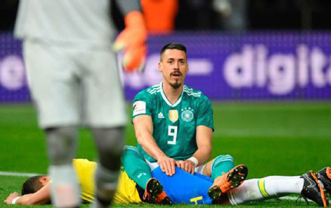 HLV Joachim Loew tìm thấy nhiều điểm yếu của tuyển Đức sau trận thua Brazil Ảnh 2