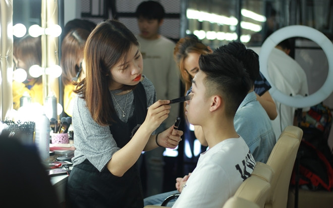 'Đột nhập' hậu trường cực khốc liệt phía sau cuộc thi The Face Of Law của sinh viên Hà Nội Ảnh 2