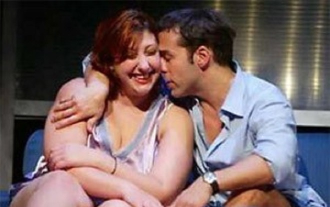 Cặp vợ chồng yêu và lấy sau một nốt nhạc: 'Đấu đá' nhau cả ngày như Tom và Jerry Ảnh 2