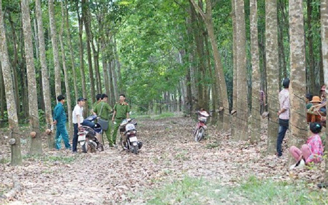 Vụ chồng giết, đốt xác vợ rồi tử tự: Người chồng tra hỏi con trai 'Mẹ đi chơi nhiều lắm phải không?' Ảnh 2