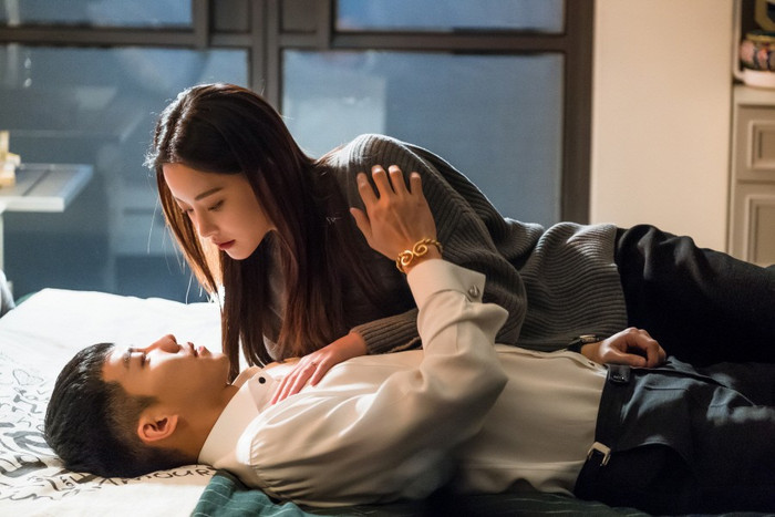 Trước khi hẹn hò Kim Bum, Oh Yeon Seo đã từng ngọt ngào thế này với Lee Seung Gi