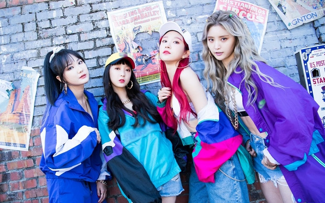 Mở màn tháng 4 khốc liệt, EXID hóa quý cô retro cùng MV 'chất rụng rời' Ảnh 2