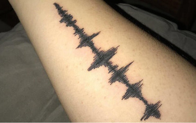 Cảm động câu chuyện đằng sau hình xăm kỳ quặc của chàng trai trẻ Ảnh 2
