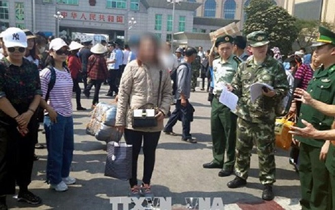 Bị lừa bán sang Trung Quốc làm vợ người đàn ông trung tuổi, một phụ nữ may mắn trốn thoát Ảnh 2