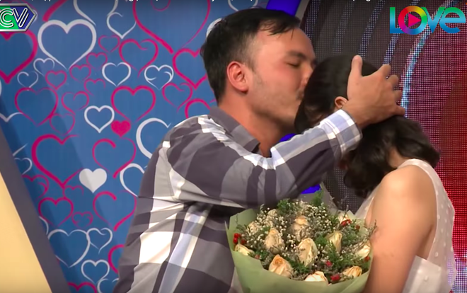 Lần đầu gặp bạn gái, chàng trai tung cả bảng dự trù kinh phí đám cưới ra để chinh phục Ảnh 2