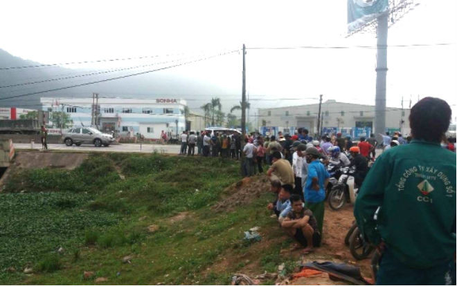 Vợ ngất xỉu khi thấy thi thể chồng đang trong quá trình phân hủy ở đập nước Ảnh 2