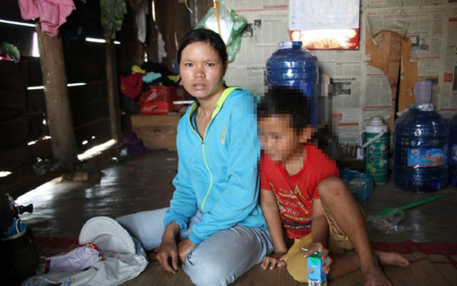 Học trò lớp 1 bị thầy giáo thẳng tay đấm chảy máu mũi phải nhập viện Ảnh 2