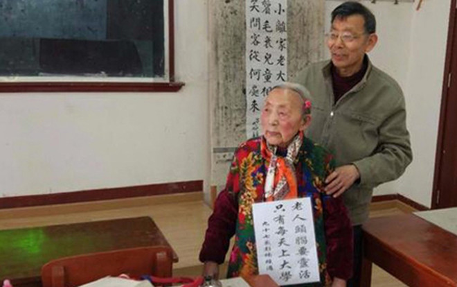 Cụ bà 97 tuổi học Đại học suốt 32 năm vẫn chưa muốn tốt nghiệp Ảnh 2