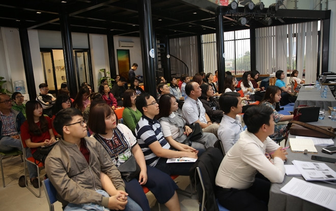 Xài nước hoa fake, thường xuyên dùng nước tương và vô vàn lý do 'trời ơi đất hỡi' gây ung thư khiến người ta sững sờ Ảnh 2