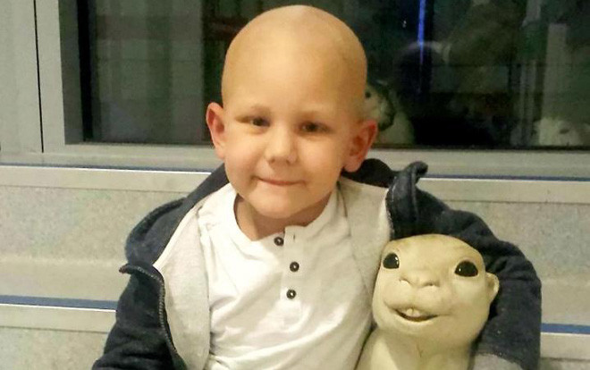 Cậu bé 8 tuổi thoát khỏi ung thư giai đoạn cuối mà không cần điều trị Ảnh 2