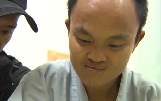 Chàng trai khuyết tật đi bộ từ Sài Gòn ra Hà Nội để hiến tạng: 'Cho đi thì sẽ còn mãi' Ảnh 2