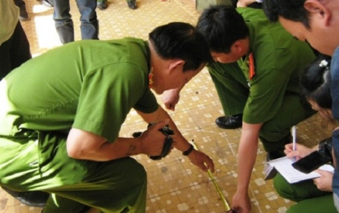 Phát hiện cặp vợ chồng tử vong trong đêm, bên cạnh có khẩu súng Ảnh 2