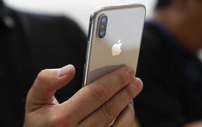 Lộ thông tin iPhone 2018 có giá khởi điểm thấp bất ngờ Ảnh 2