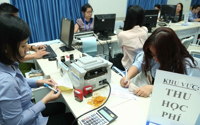 Sinh viên phản ánh trường ĐH Khoa học Xã hội & Nhân văn TP HCM thu học phí mập mờ Ảnh 2