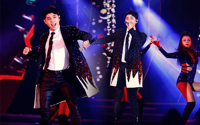 Vừa trở lại 'ghế nóng' The Voice, Noo Phước Thịnh lập tức 'đốt cháy' chung kết Hoa hậu biển 2018 Ảnh 2