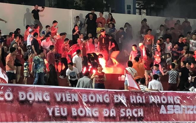 Nghịch lý từ ‘cổ động viên bóng đá Hải Phòng yêu bóng đá sạch’ Ảnh 2