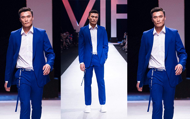 Lần đầu catwalk, Bùi Tiến Dũng thể hiện thần thái người mẫu, khiến khán giả ngây ngất Ảnh 2