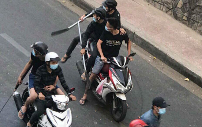 2 nhóm giang hồ truy sát kinh hoàng trên đường phố: Do mâu thuẫn khi cá độ đá gà Ảnh 2