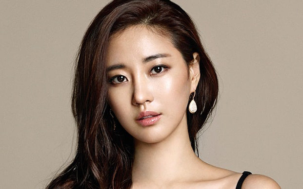 Hoa hậu Hàn Quốc Kim Sa Rang bị thương nghiêm trọng tại Ý Ảnh 2