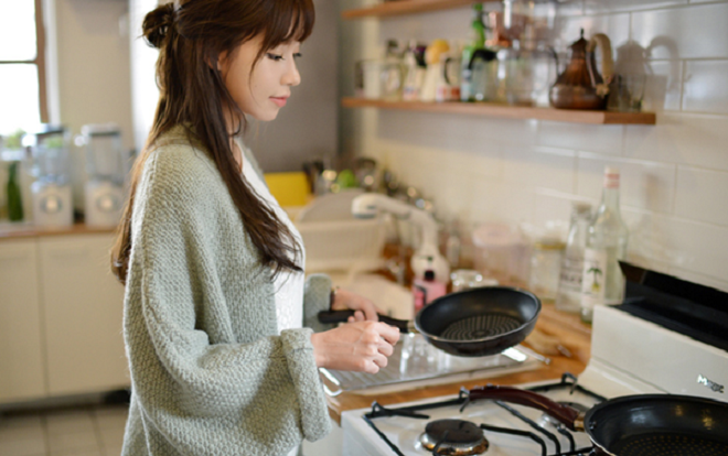 Hí hửng vì hẹn hò với chàng trai biết nấu ăn và vui tính, cô gái nhận cái kết phũ phàng vì 'không biết kho thịt' Ảnh 2