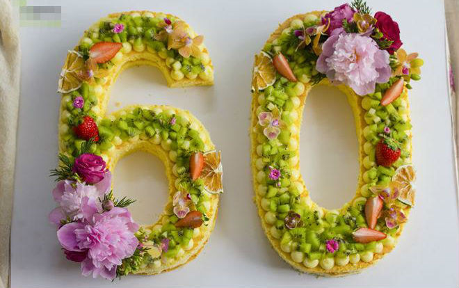 8x bỏ nghề kiến trúc nhiều người mơ ước để đi làm bánh bán và cái kết thật bất ngờ Ảnh 2