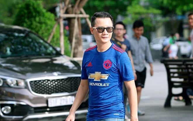 Góc Hoàng Bách: ‘Ông Wenger rất tốt nhưng Man United sẽ thắng Arsenal’ Ảnh 2