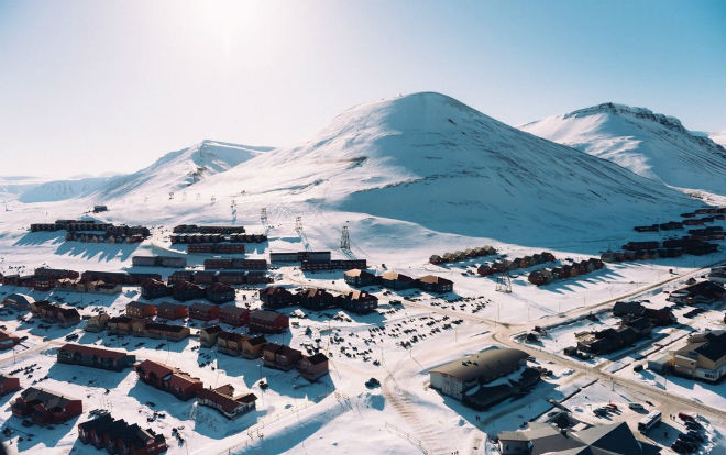 Thị trấn cấm cư dân chết chỉ vì một lý do rợn người Ảnh 2