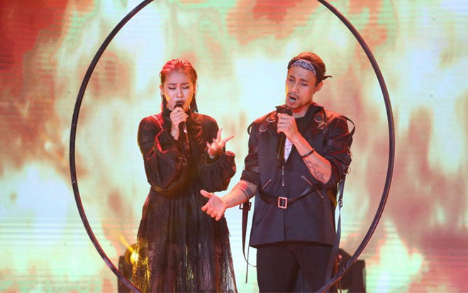 BTC 'Trời sinh một cặp' không cố tình tạo scandal, vẫn chờ câu trả lời từ Phạm Anh Khoa Ảnh 2