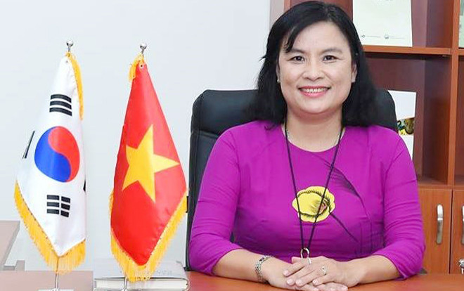 ĐH Khoa học Xã hội và Nhân văn TP.HCM có nữ hiệu trưởng đầu tiên Ảnh 2