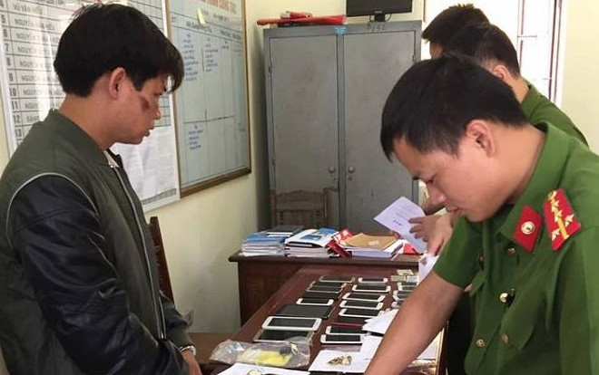 Đối tượng trộm cắp tài sản nghi bắt cóc bé gái 9 tuổi bị điều tra về hành vi dâm ô trẻ em Ảnh 2