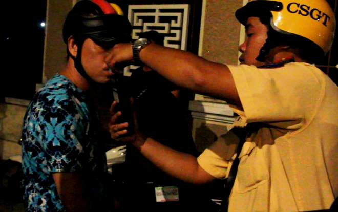 Lái xe vào đường cấm lại vượt quá mức nồng độ cồn, tài xế bị xử phạt 18 triệu đồng Ảnh 2