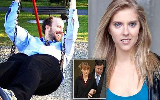 Bác sĩ giáo phái NXIVM thực hiện thí nghiệm ghê rợn với phụ nữ Ảnh 2