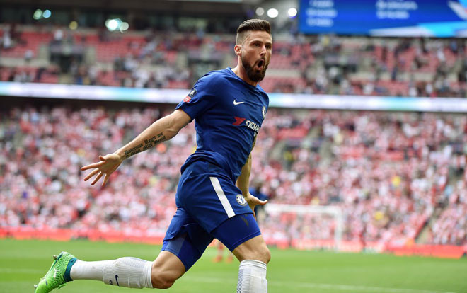 Clip: Giroud xô đổ kỷ lục của Ronaldo giúp Chelsea xóa 'dớp' trước Liverpool Ảnh 2
